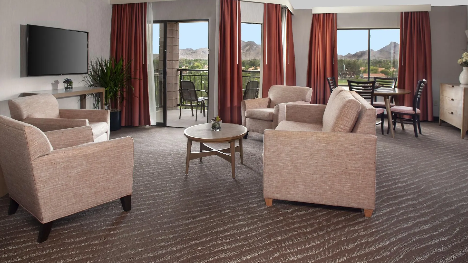 Embassy Suites By Hilton Phoenix Scottsdale Hotel