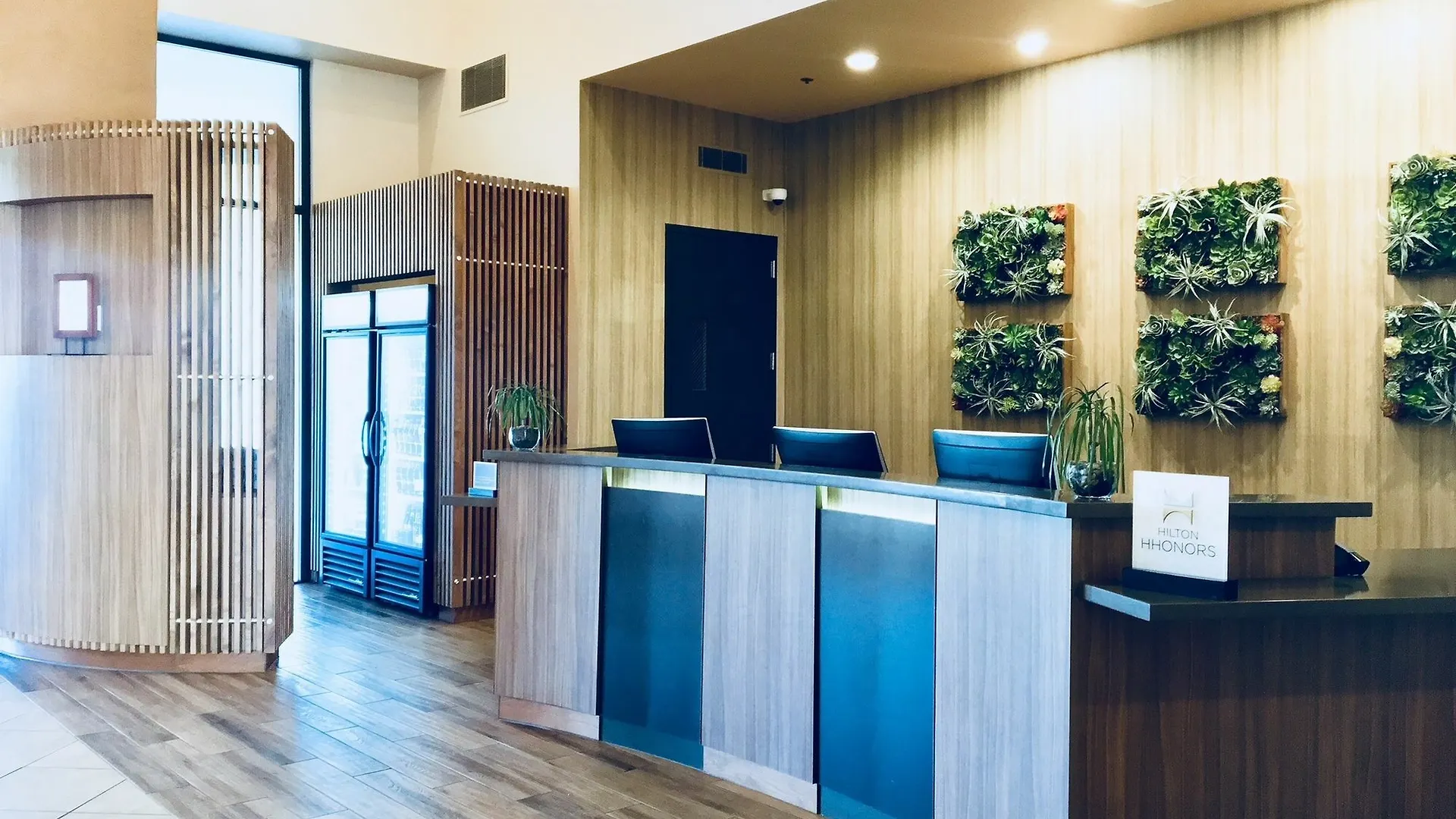Embassy Suites By Hilton Phoenix Scottsdale