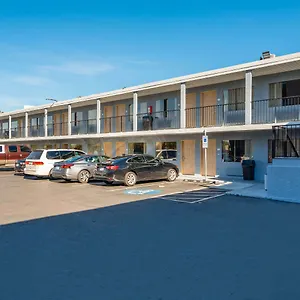 Rodeway North I-17 Hotel