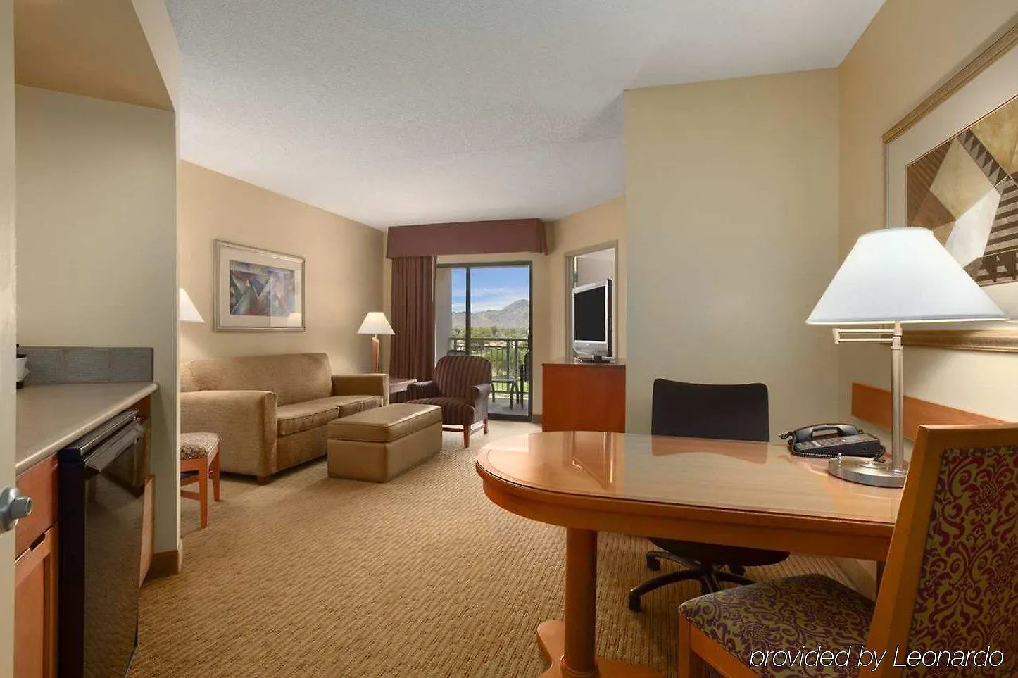 Embassy Suites By Hilton Phoenix Scottsdale